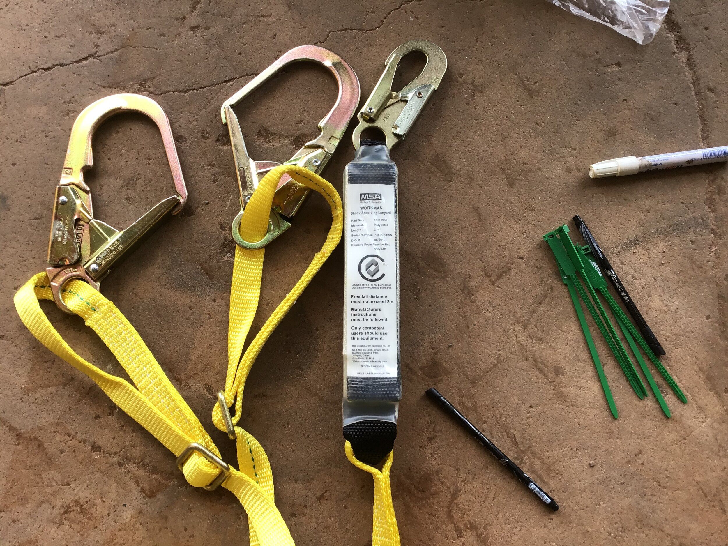 Rigging equipment hire