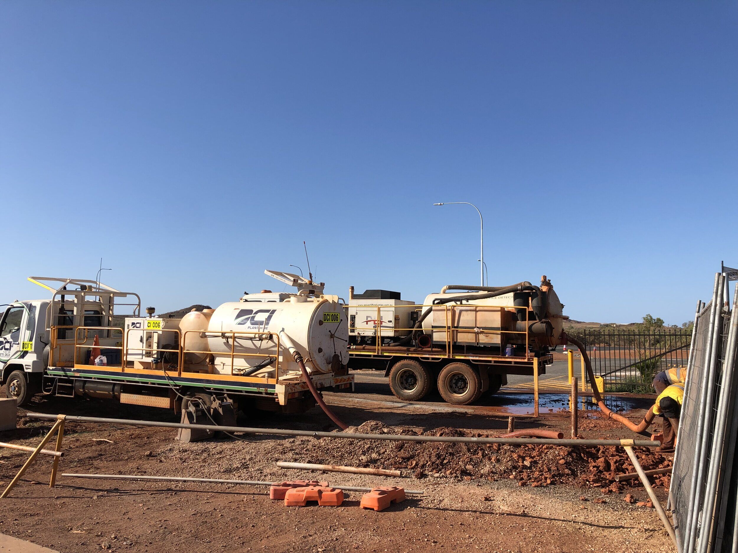 NON DESTRUCTIVE HYDRO EXCAVATIONS